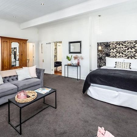 Altitude Studio Apartment Martinborough Eksteriør billede