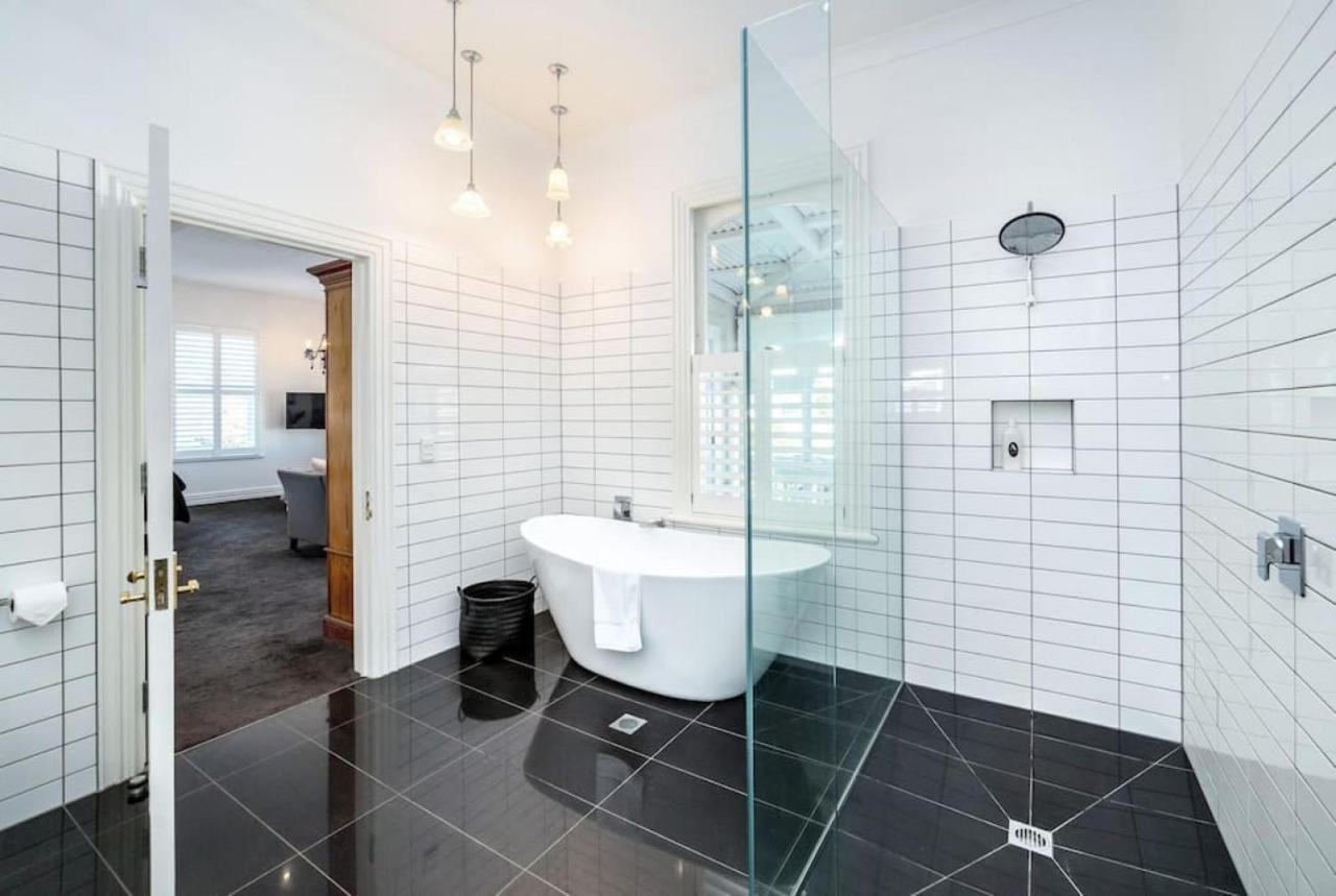 Altitude Studio Apartment Martinborough Eksteriør billede